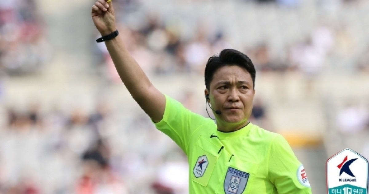 “말과 글로 죽일 듯이 때리면 뭐가 달라지나” 이동준 주심 1달 만에 복귀, 이를 바라보는 축구계 ‘소수의견’ [이근승의 믹스트존]