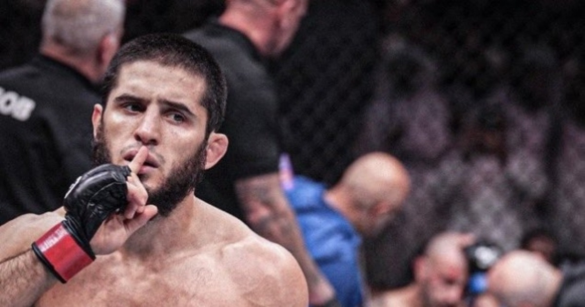 ‘마카체프, 3R 안에 KO 당한다’ 아데산야의 ‘미친’ 예상, 팬들은 ‘강력’ 반발…“네 분석 제대로 맞은 적 없잖아” [UFC]