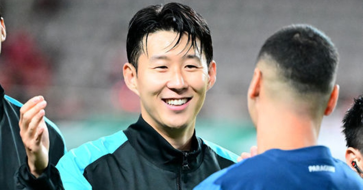 '관중대참사' 겪은 손흥민의 당부 “대전에서 (이)재성이가 100번째 A매치 갖는다. 경기장이 꽉 찼으면…”