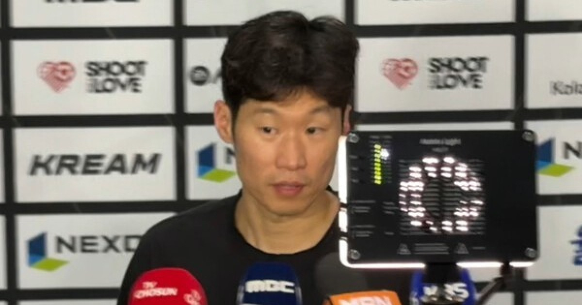 '소신 발언'  박지성, 최선 다했다고 '악플 세례 박주호'...팬들 향해 일침 "말도 안되는 부분, 오히려 축하 받아야 해"