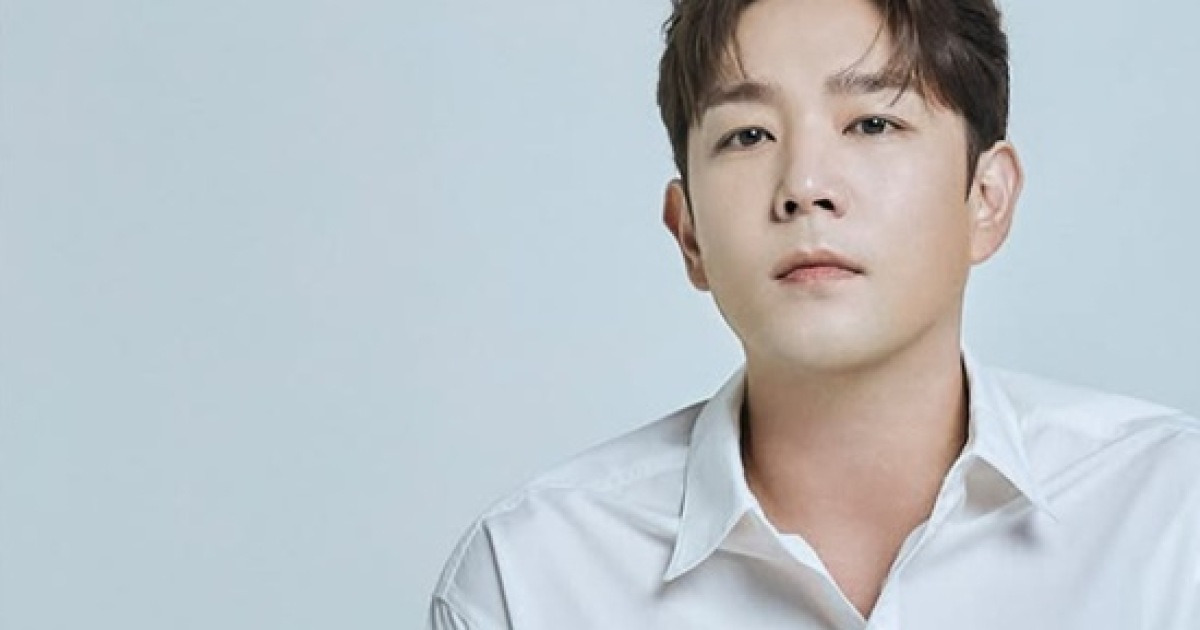 슈주 떠난 강인, 자숙 끝?…韓 피해 해외서 복귀 [엑's 이슈]