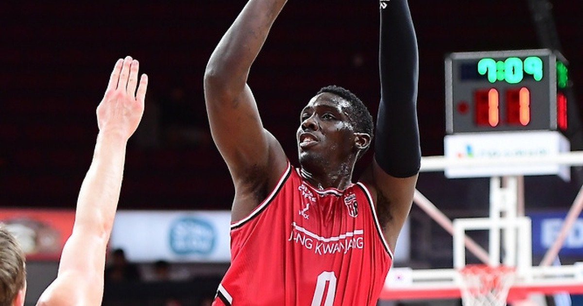 손맛 찾은 오브라이언트 "유도훈 감독, '네 플레이' 하라고 해"