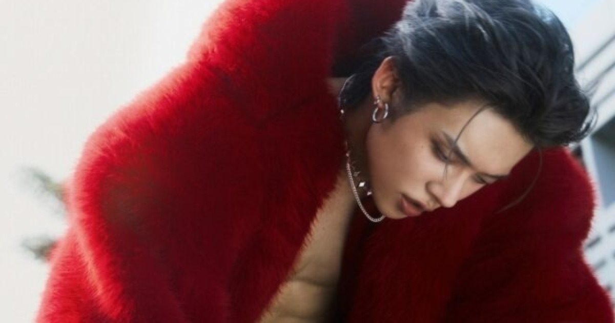 투모로우바이투게더 연준, 첫 솔로앨범 초동 60만 돌파 [공식]