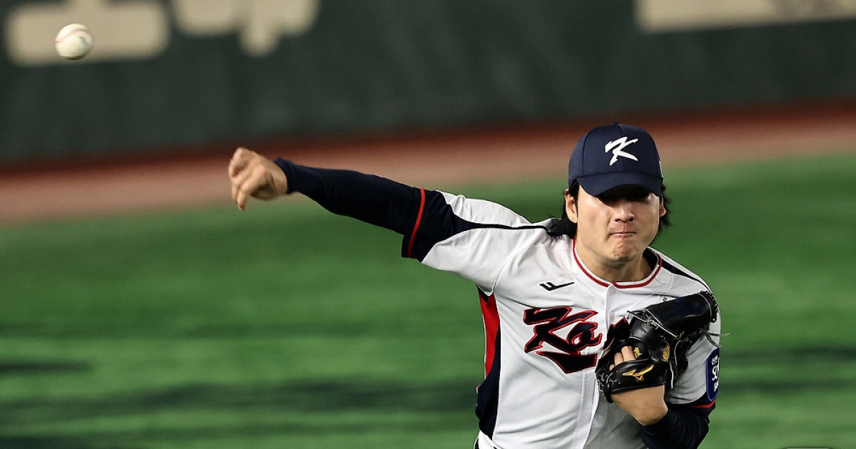 '준비된 선발' 곽빈, 세 번째 한일전 출격…"이번엔 이긴다"