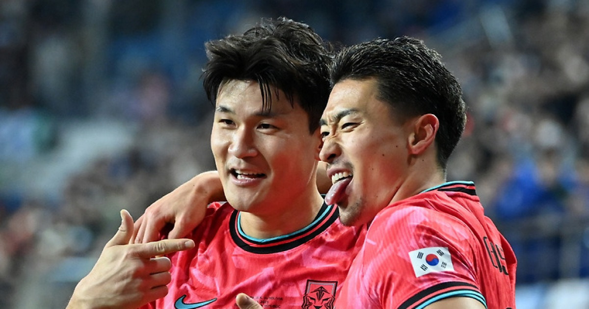 [현장인터뷰]김민재, "(조)규성이와 합동 세리머니요? 사진 찍자고 하길래 그냥"