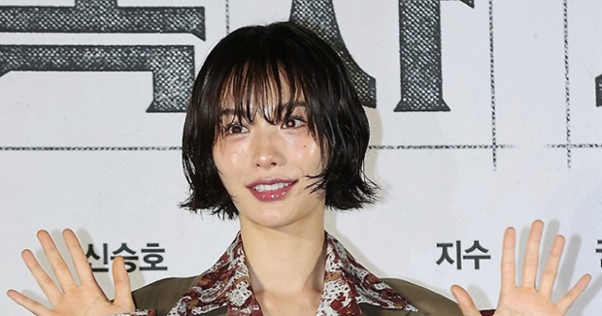 나나, 흉기 강도 공격에 부상... "모친은 심각한 부상, 의식 잃어"