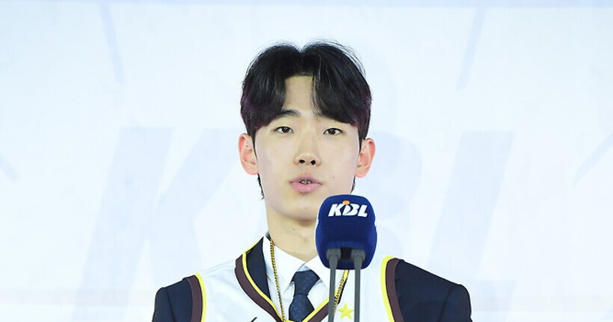 [25드래프트] 프레디와 호흡 맞춘 김준영, 이젠 마레이와 뛴다