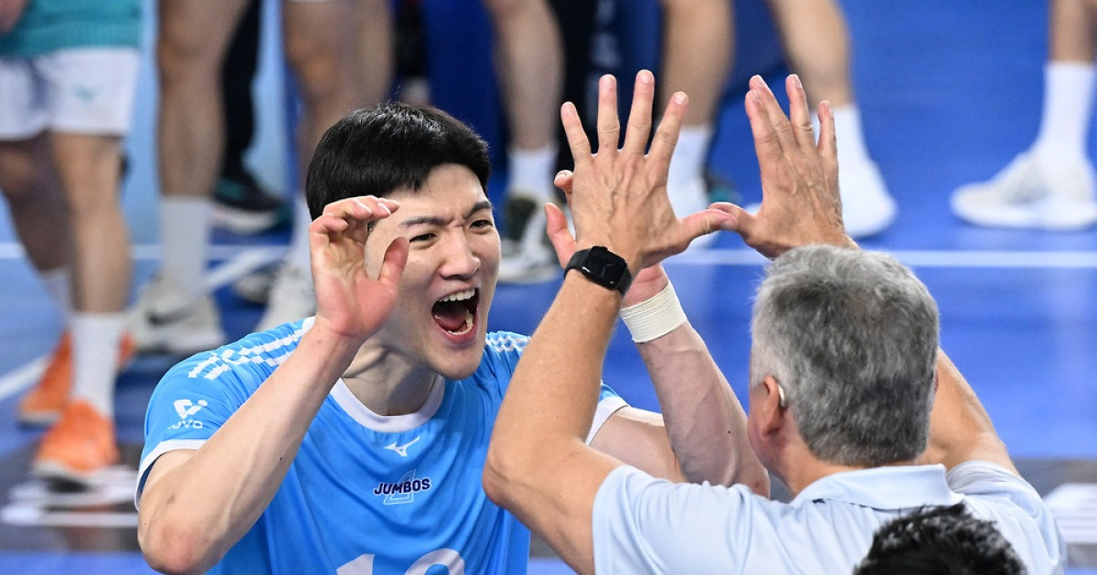 '정지석 27점' 대한항공, 현대캐피탈에 3-2…흥국생명은 정관장 제압(종합)