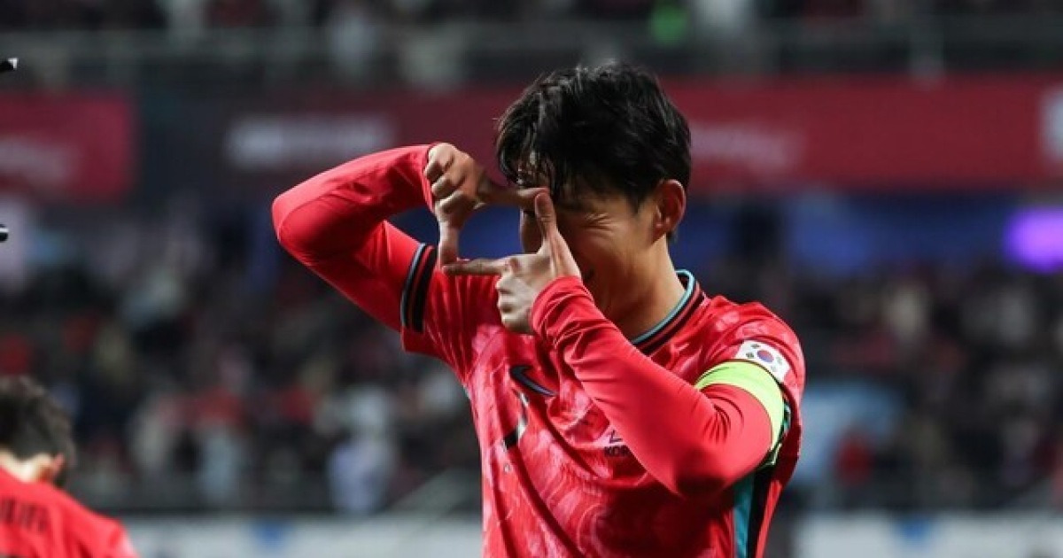 "SON 프리킥골 말도 안돼! 궤적 예술이었어"... 손흥민 원더골에 경악한 日 매체, 극찬 또 극찬