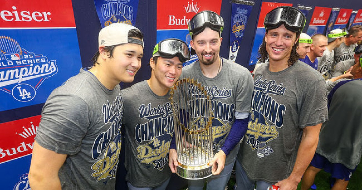 WS 우승 퍼레이드 후 뭉친 MVP 트리오, 오타니 인성? 베츠의 증언, "늘 침착하고…"