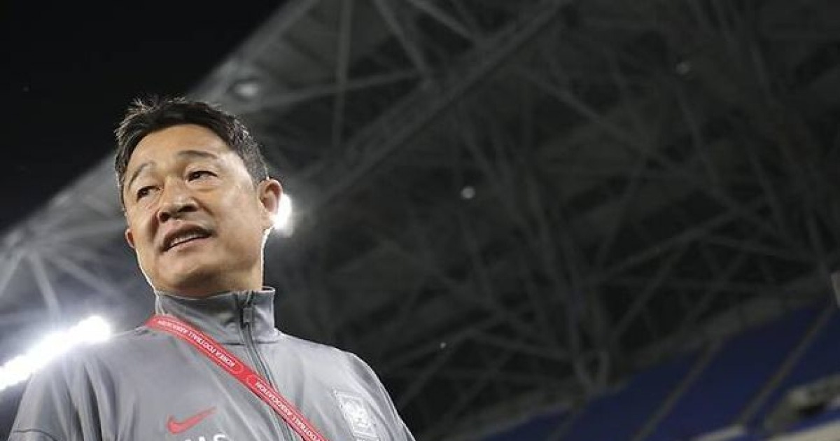 '뒤꿈치 굴욕까지' 이민성호, 中 "1년에 2번지고 친선경기?" 맹비난