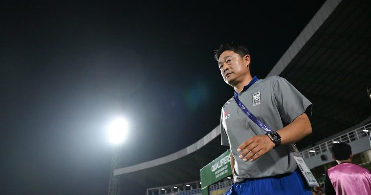 뒤꿈치 굴욕 실점에 슈팅 단 4개, 이민성호 '중국전 완패' 참사