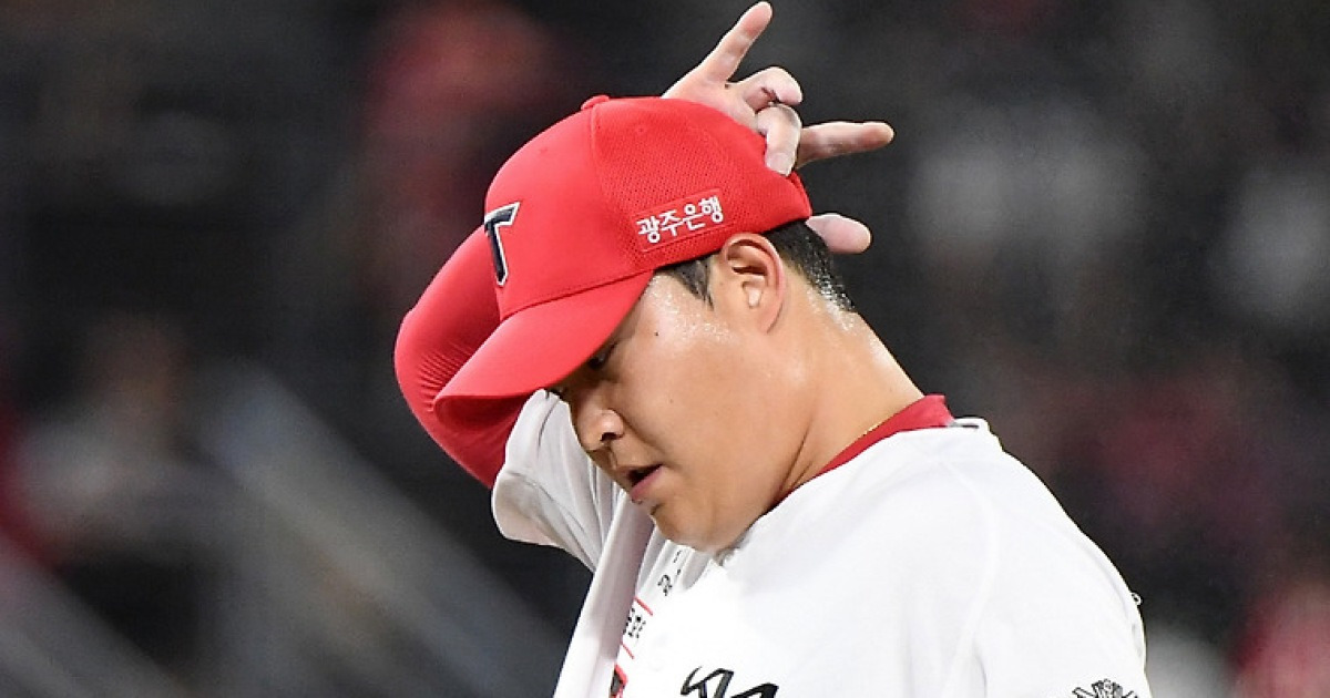 52억은 분명 잘 아꼈다, KIA 트레이드 승부수 어떻게 판단할까…'박찬호 80억 세이브' 실탄은 있다