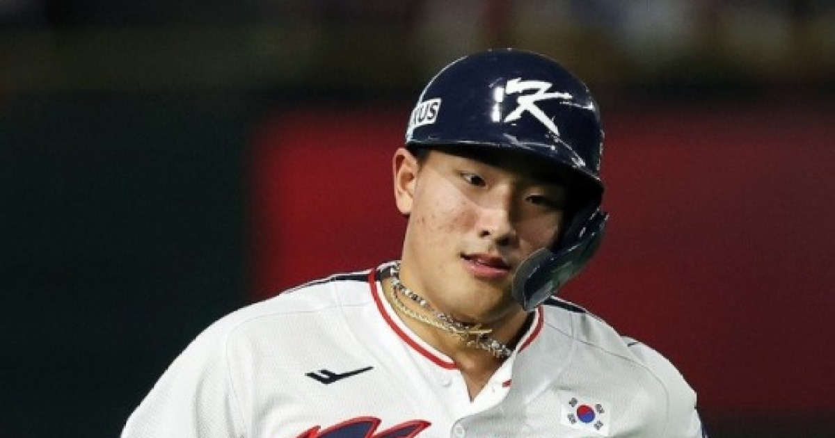 안현민, 이바타 감독의 '경계 1호'에서 홈런으로 응답... 첫 한일전 맹활약