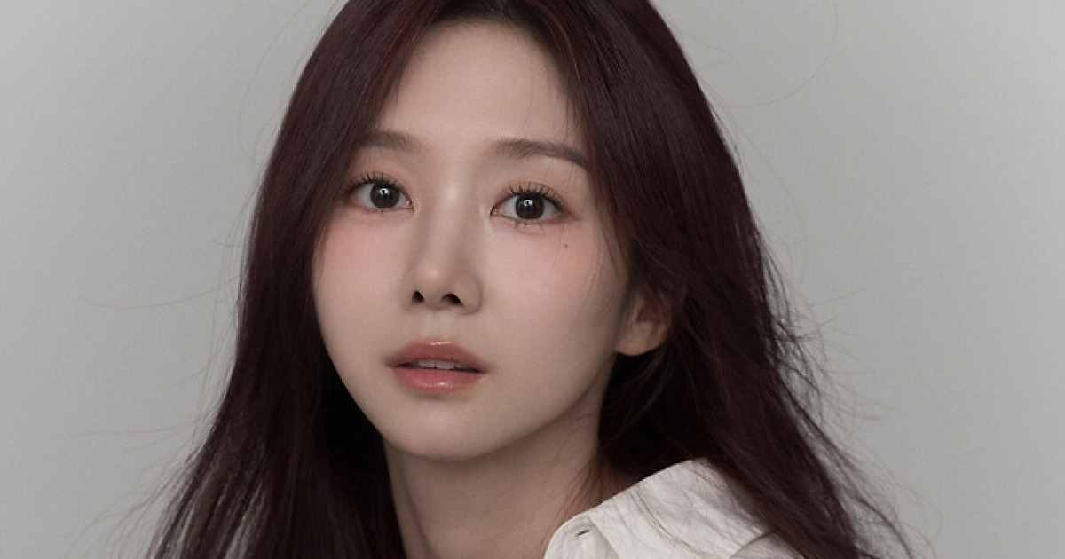 [단독]'LCK 안방마님' 윤수빈 아나운서, 팬이 남편 됐다…12월 7일 결혼