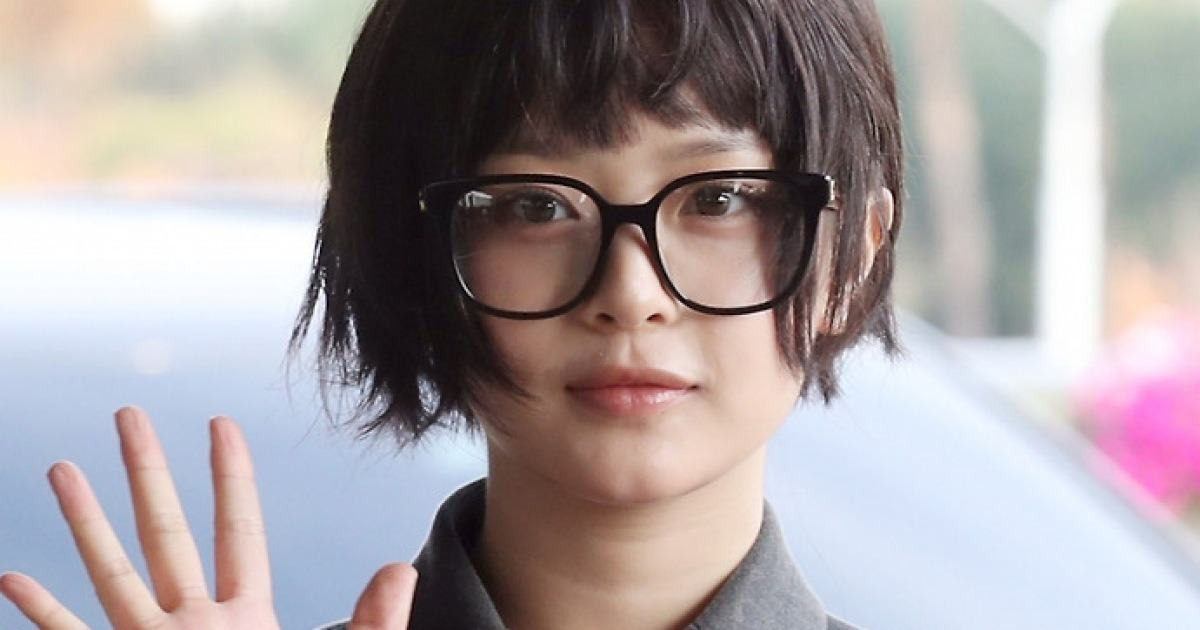 [단독]뉴진스 '남극 간 멤버'는 하니..해외 체류로 어도어 대표 면담 불참