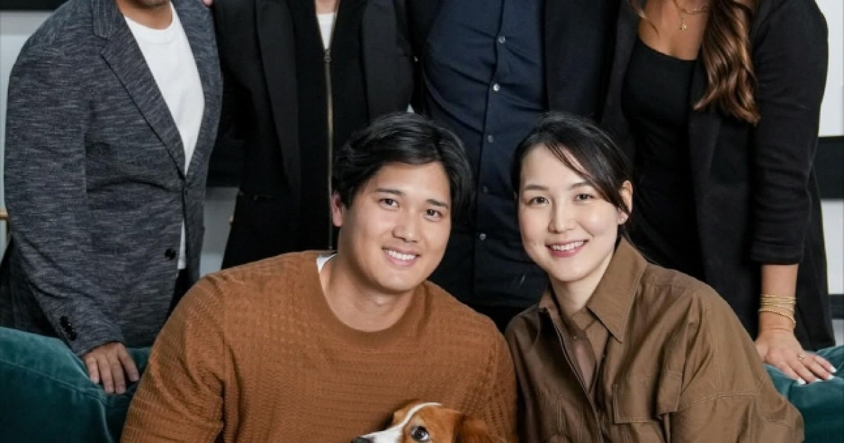 '부수입만 1460억' 슈퍼스타 오타니, 일거수일투족에 주목... 복장 하나도 화제가 된다