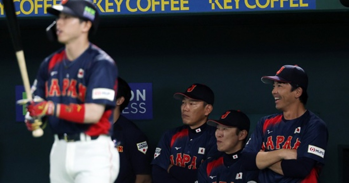 "한국에 사실상 1-4로 졌어" 日, '10년 무패'하고도 분위기 왜 이래? 레전드 출신 해설 "파워에서 밀렸다" 일침