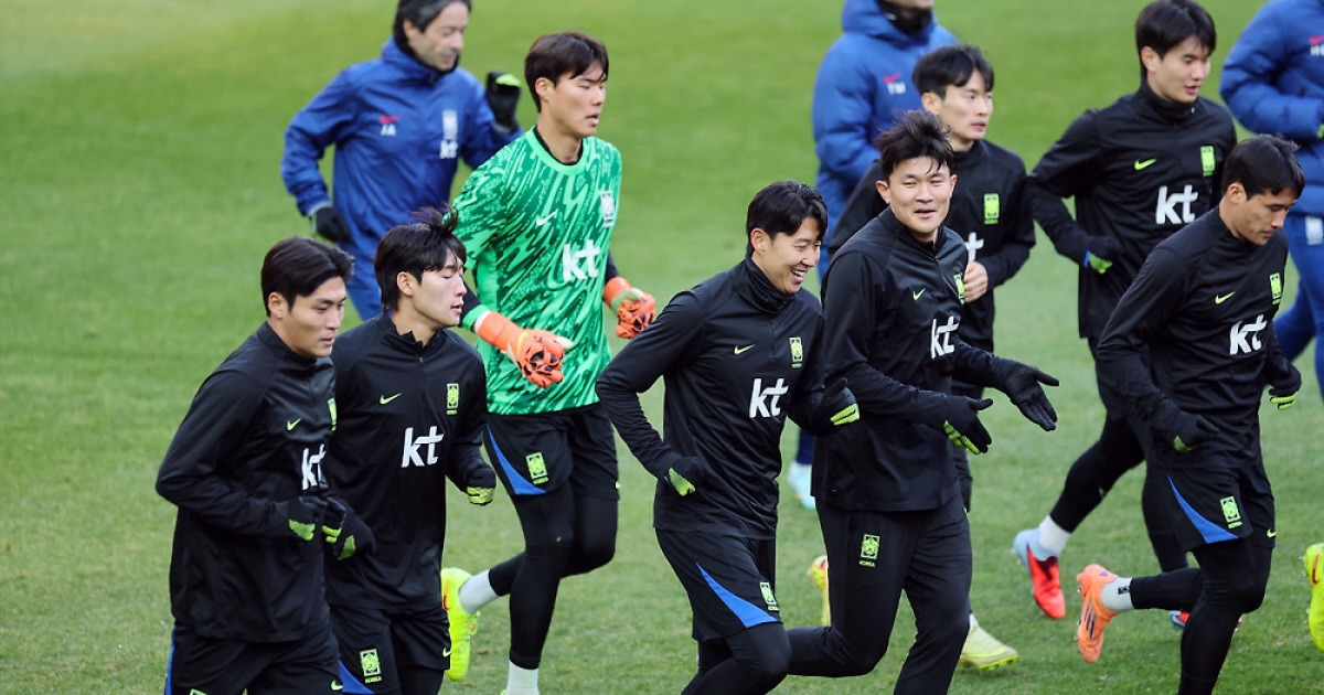 '포트2 확정' 마침표만 남은 홍명보호, 2025년 마지막 A매치…韓 축구 '삼대장' 손흥민·김민재·이강인, 가나 연패 아픔도 '훨훨'