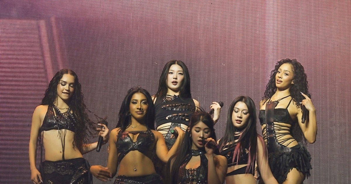 KATSEYE, 미니애폴리스서 북미 투어 개막…미공개곡 반응 폭발