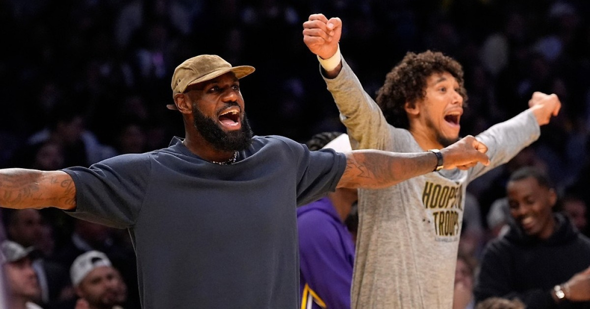 르브론 제임스 훈련 복귀