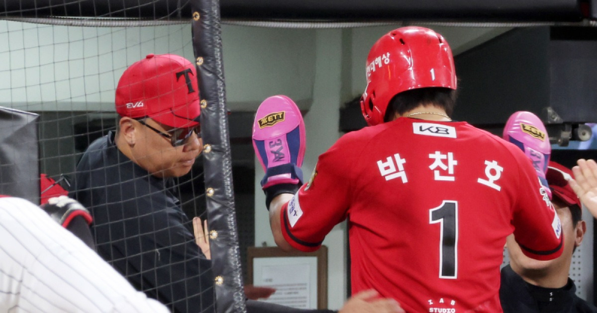 KIA도 조건 건넸다, 선택은 선수의 몫…박찬호 FA 이적 보상은 '연봉 200%+선수' [IS 이슈]