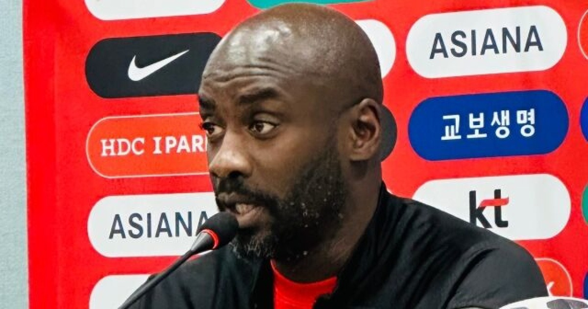 "손흥민에 미안한 부분이 있어" 오히려 사과를 남겼다...'함부르크 은사' 가나 오토 감독, 왜 SON 향한 마음 전했나? [MD현장]