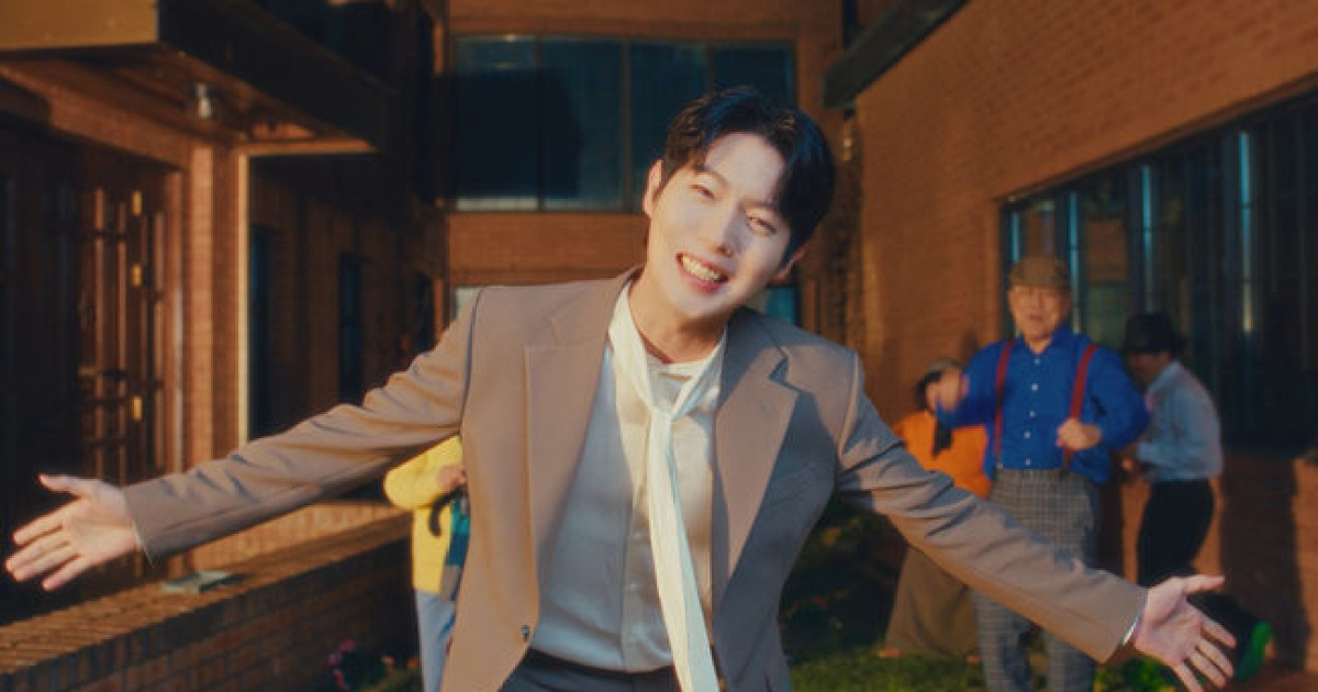 손태진의 포근한 연말 선물..추위 녹이는 '사랑의 멜로디' [퇴근길 신곡]