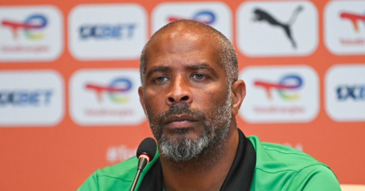 대표팀 감독 맞나? 무슨 이런 말도 안 되는 핑계를 "상대가 주술 걸었어"...나이지리아, 2연속 월드컵 진출 실패→협회도 공식사과