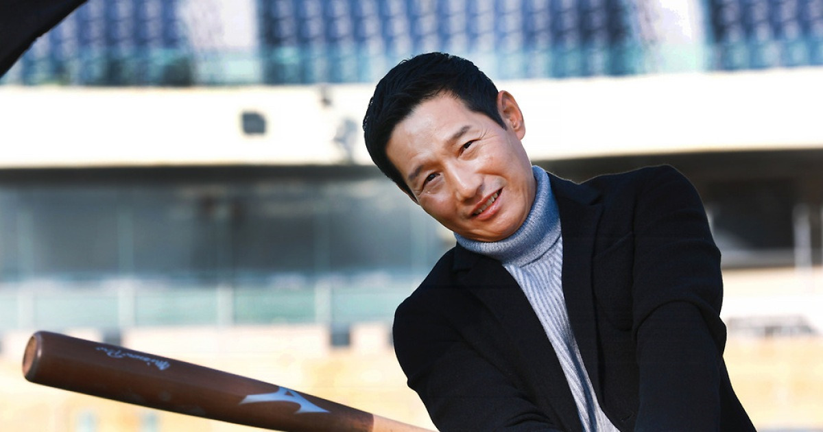 1할 치던 ‘한량’ 염경엽은 어떻게 30억 ‘명장’이 됐나···“난 아직도 밑바닥 기억이 아른거린다”[스경X인터뷰]