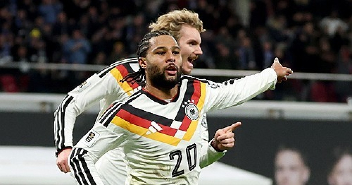 '손흥민 환상골→카잔의 기적' 한국-독일 다시 한 번?…'골골골골골골' 전차군단, 슬로바키아 6-0 대파→19회 연속 월드컵 본선행