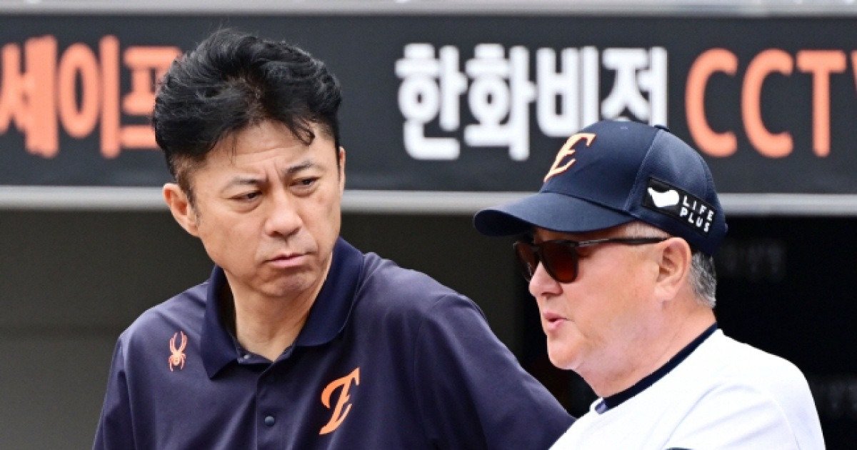 '최다 유출' 한화 지명은 포기, 11억 번다…안치홍·이태양 고액 연봉자들 정리까지