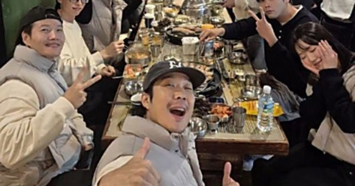 '런닝맨' 단체 회식, 송지효만 빠졌다...해명 보니 납득 