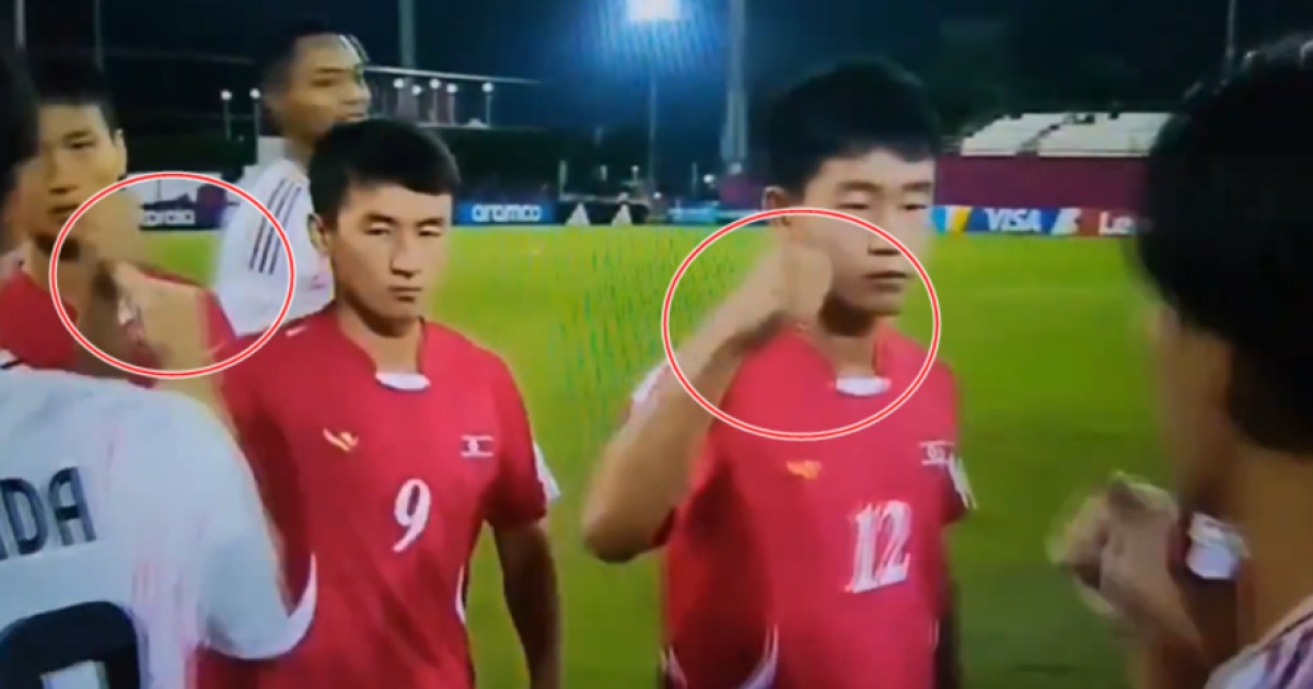 '충격의 주먹질' 북한 U-17, 전 세계에 찍혔다…'하이파이브 대신 펀치' 도발해놓고 일본에 승부차기 탈락