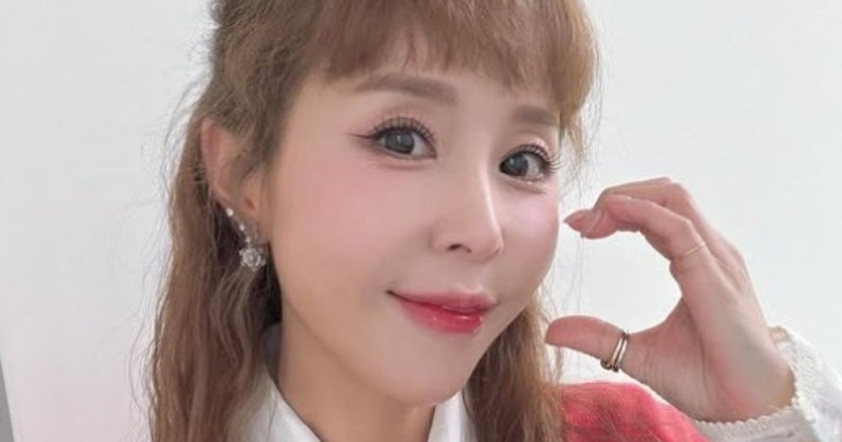 신지, ♥문원에 '포르쉐 선물' 해명…