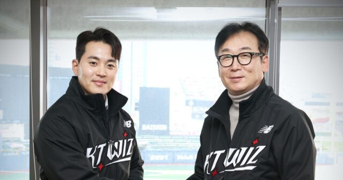 [공식] 강백호 놓친 KT, 포수 한승택 영입...4년 최대 10억 규모 계약 체결...'안방 마님' 장성우도 협상 진행