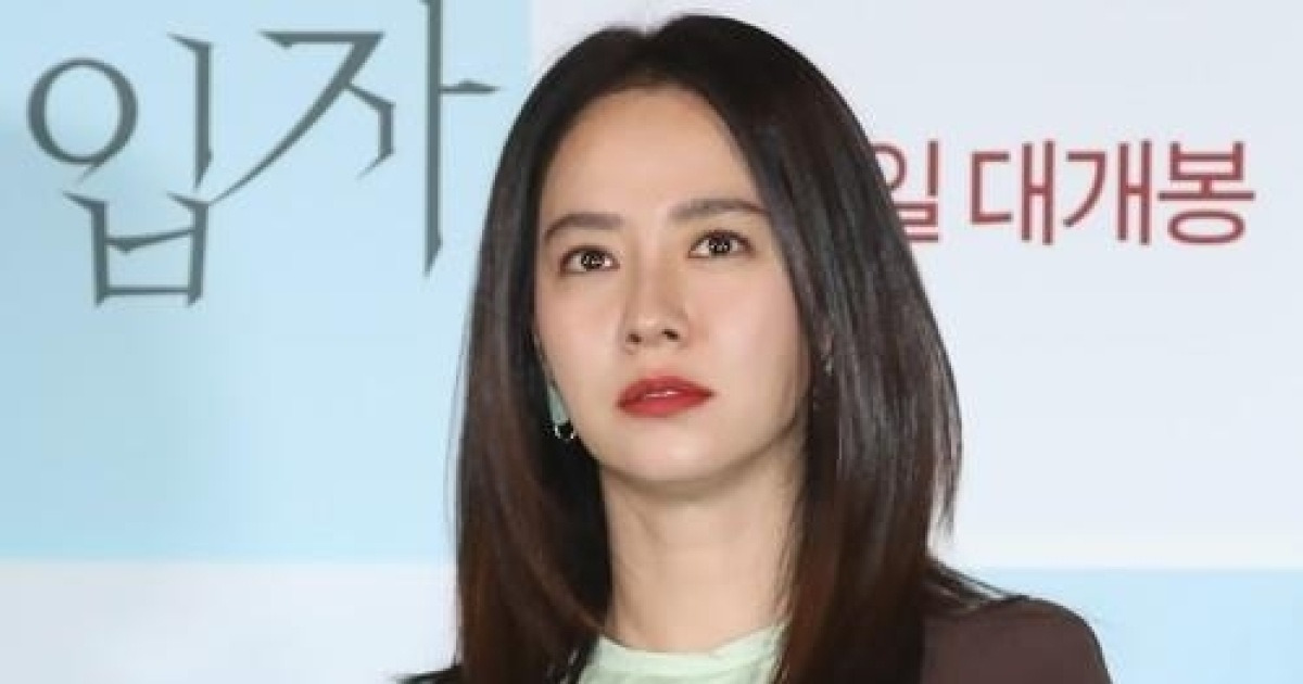 송지효, 부친 '빚투' 의혹에 