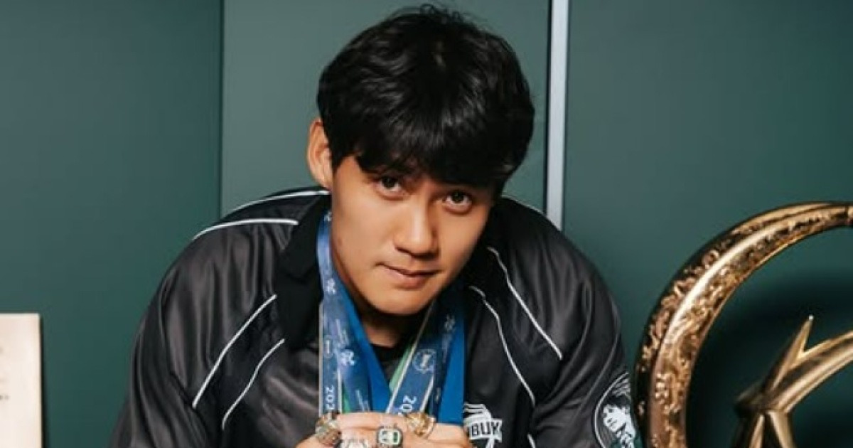 [오피셜] '전북 통산 511경기' 역대급 레전드 최철순, K리그 최종전 끝으로 축구화 벗는다...현역 은퇴 선언