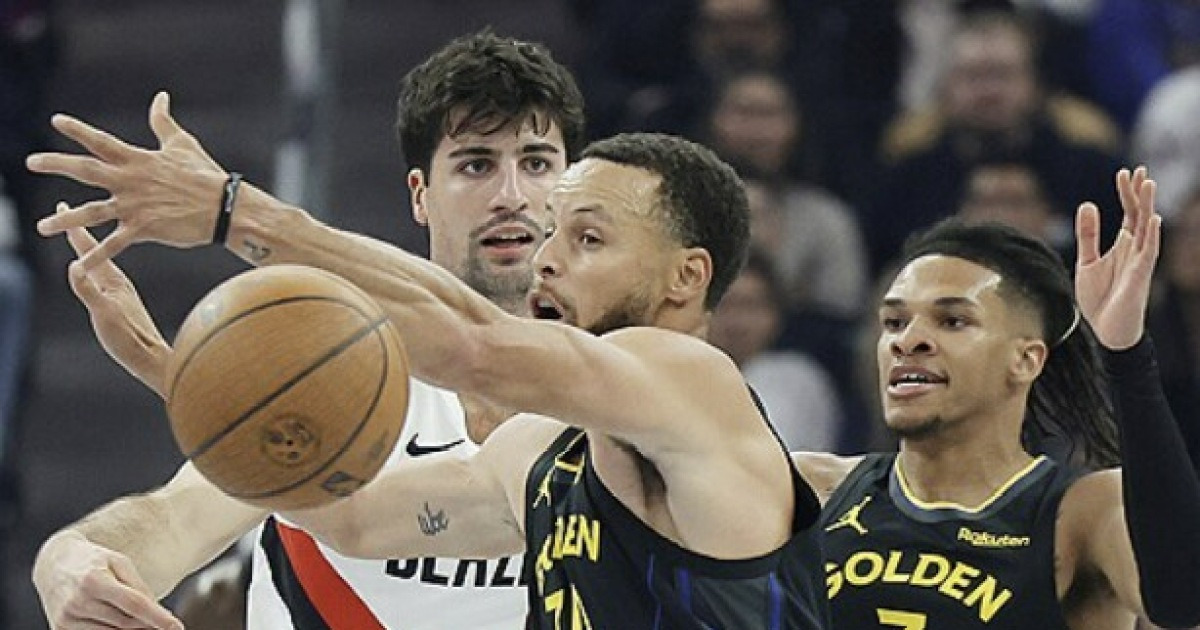 ‘218cm 벽도 뚫었는데…’ 빛바랜 커리의 38점 폭격, GSW 3연패 수렁