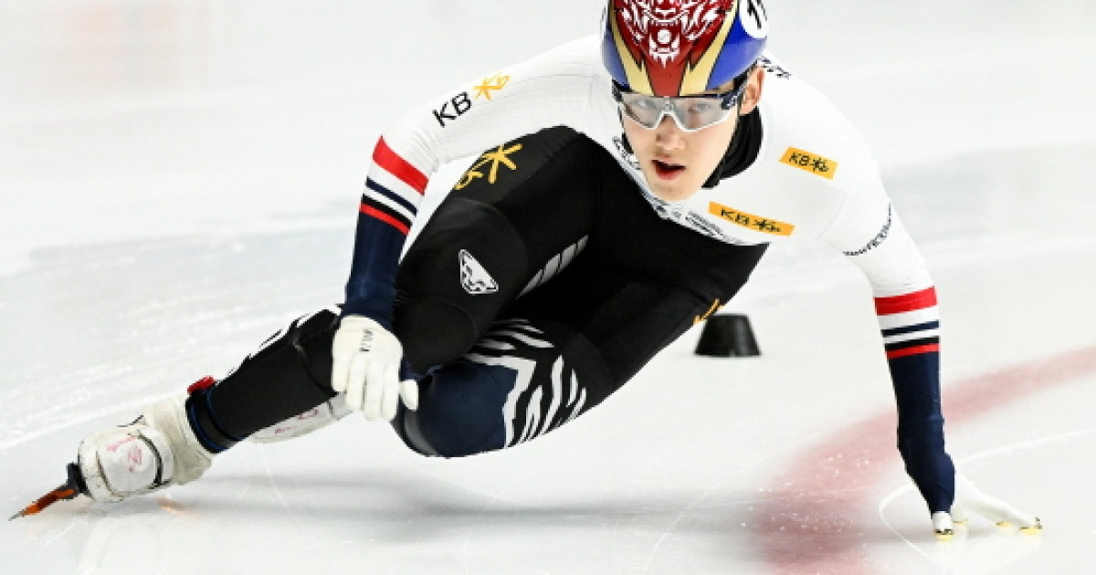 충격! 韓 쇼트트랙, 주종목 男 1500m 전원 결승행 실패…황대헌 페널티+임종언 준결 7위+신동민 패자전 탈락