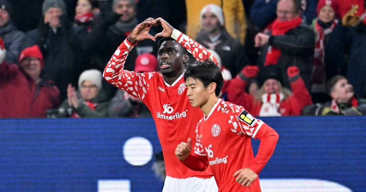 마인츠, 호펜하임과 1-1 비겨…GK 첸트너 선방쇼