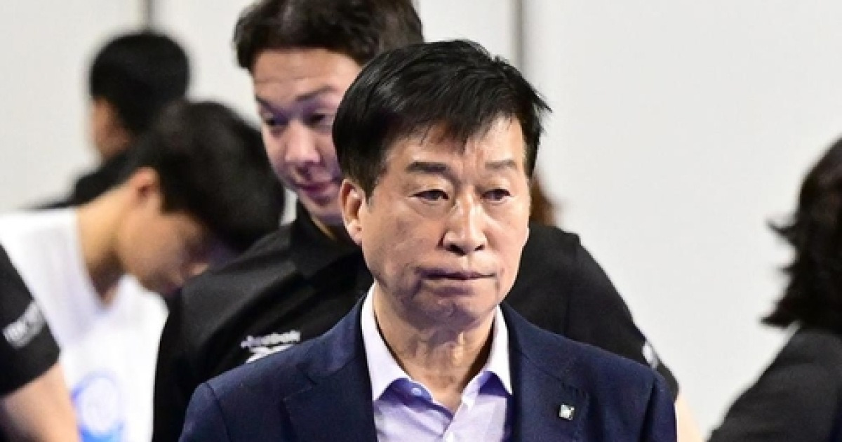 여자배구 IBK 김호철 감독, 자진사퇴…여오현 감독대행 체제로(종합)