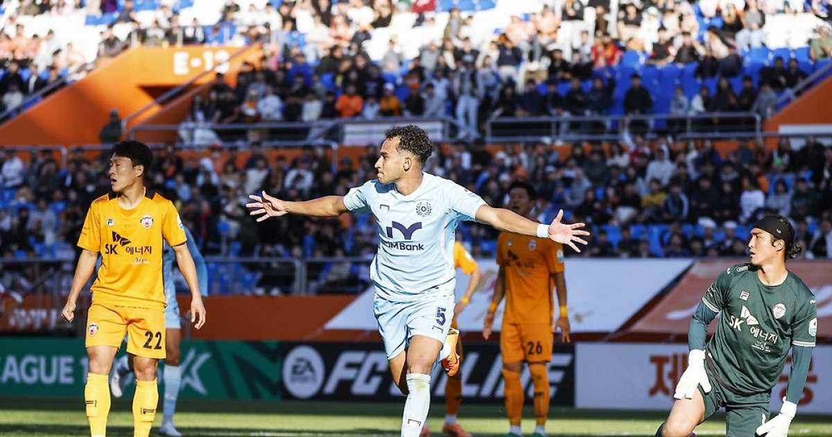 대구 FC, 제주 원정서 무승부⋯강등 전쟁 최종전에서 결판