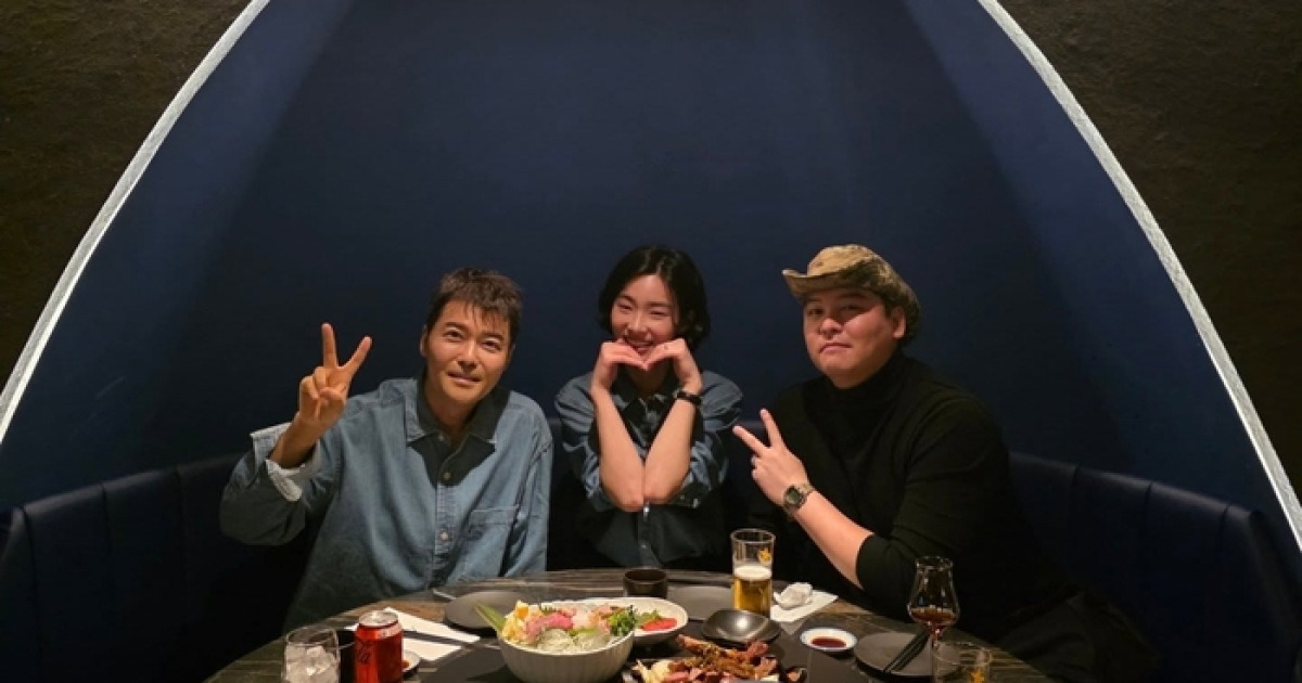 전현무, 이장우♥조혜원 인생 첫 걸음에 인생 첫 주례로 축복