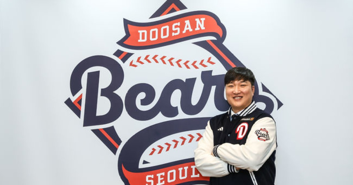 국민 우익수 드디어 도장 쾅! 두산 창단 최초, 이진영 코치에 1-2군 타격 다 맡긴다 “탁월한 성과 낸 지도자” [공식발표]