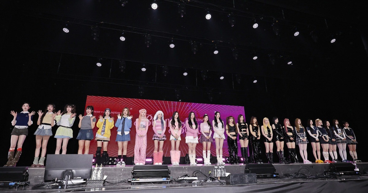 [SC현장]"24명 다 알려지길"…트리플에스, 이번엔 '미소녀즈'로 네 유닛 컴백(종합)