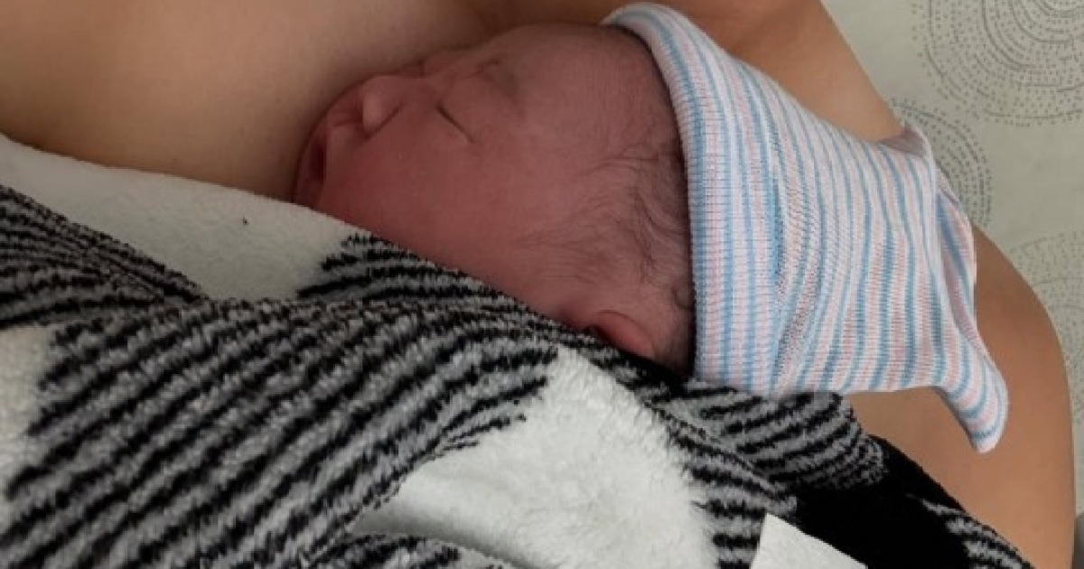 박효준, 미국서 결혼 후 득녀...SNS에 , 딸, 부인과 함께 사진 올려 "너무 감격해서 눈물이 왈칵 쏟아졌어"