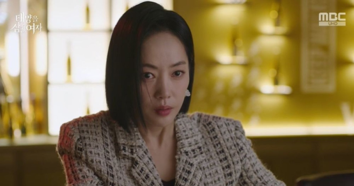 윤아정, 딸 바뀐 사실 들었다…父 전노민·이칸희에 버림받고 '위기' ('태양을 삼킨') [종합]