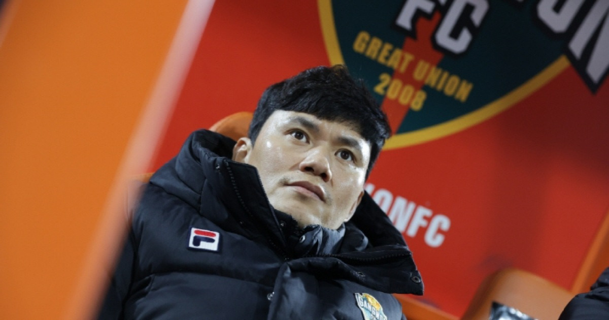 '마치다에 1-3 패' 정경호 감독의 각오 "16강 진출, 비관하기는 이르다"[현장 기자회견]