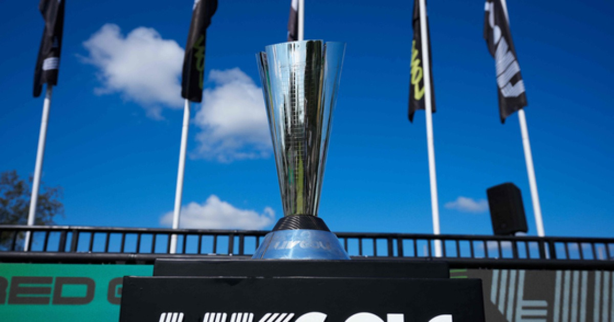 10등 이내에 10명 LIV골프 "우리 안 죽었다"